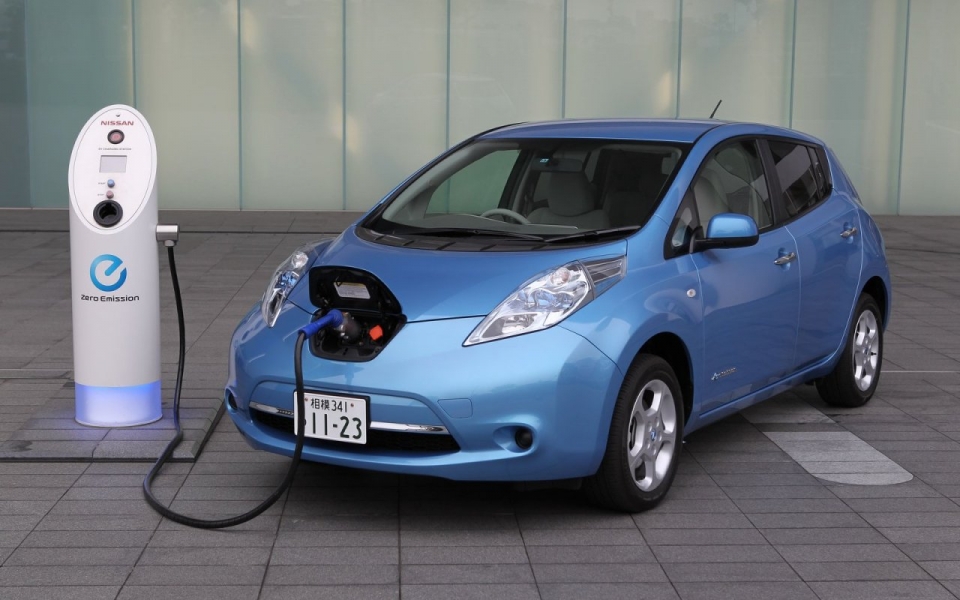 37. 201104181154_nissan_leaf.jpg 37. 201104181154_nissan_leaf.jpg